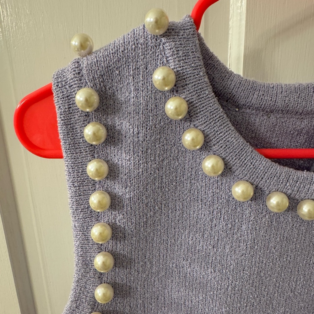 NWT Endless Rose Pearl Crop Sleeveless Sweater - Picture 5 of 6